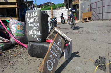 Enci Belum Ikhlas Kiosnya Digusur