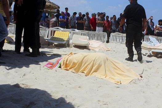 37 Tewas dalam Penembakan Brutal di Pantai Tunisia 