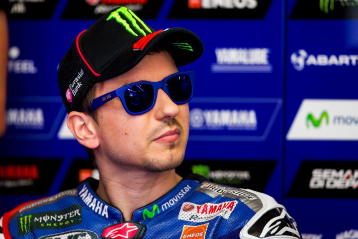 Akui Tampil Buruk, Lorenzo Puas Finis di Urutan Ketiga