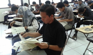 Dua Joki Ujian Bahasa Korea Tertangkap