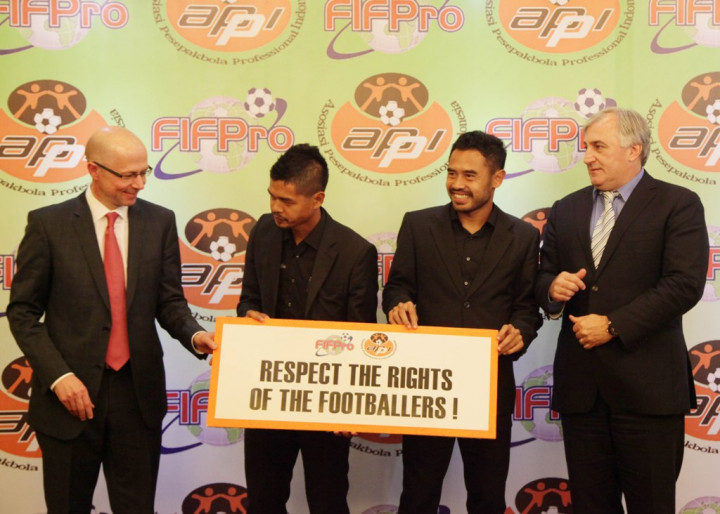 Ponaryo Prihatin Banyak Pemain Profesional Ikut Tarkam