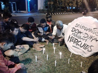 Doa Warga Solo untuk Korban Pesawat Hercules