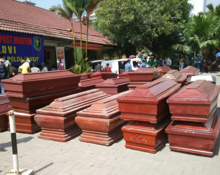 Nama 44 Korban Hercules Dibawa dari RSUP Adam Malik