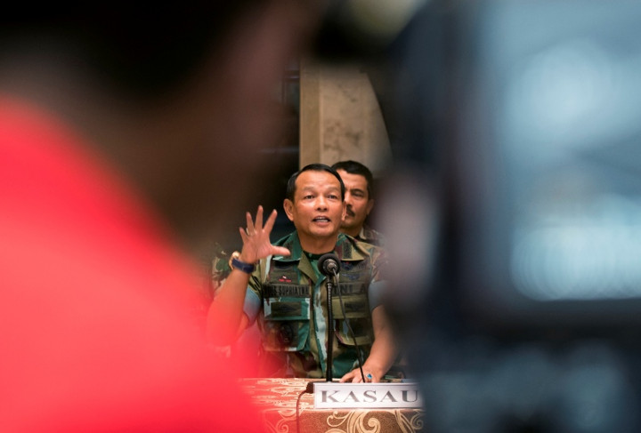 Kasau Tegaskan Tak Ada Pungutan Saat Naik Hercules 