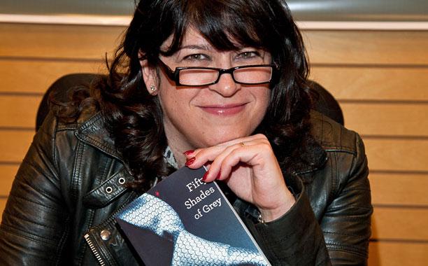 Pengarang Fifty Shades of Grey Tulis Novel Romansa Terbaru