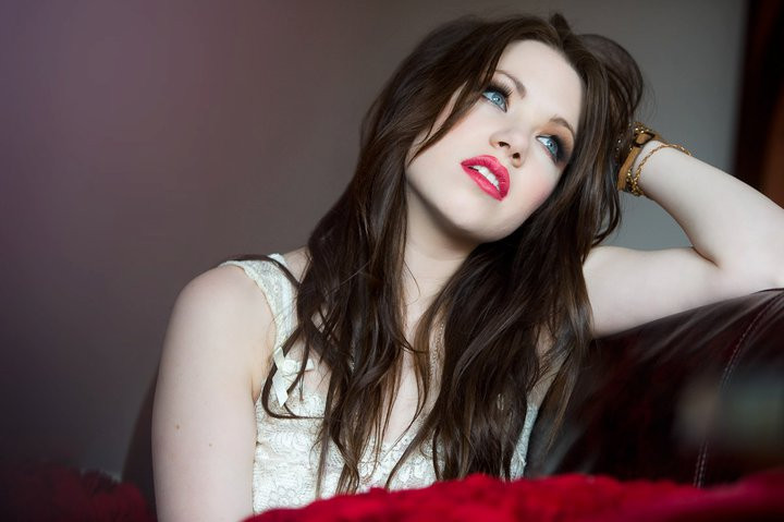 Tampil <i>Rebel</i>, Carly Rae Jepsen Tak Ingin Disebut Penyanyi Pop