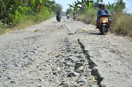 Menteri Desa: Kita Harus Berani Buat Terobosan Bangun Infrastruktur