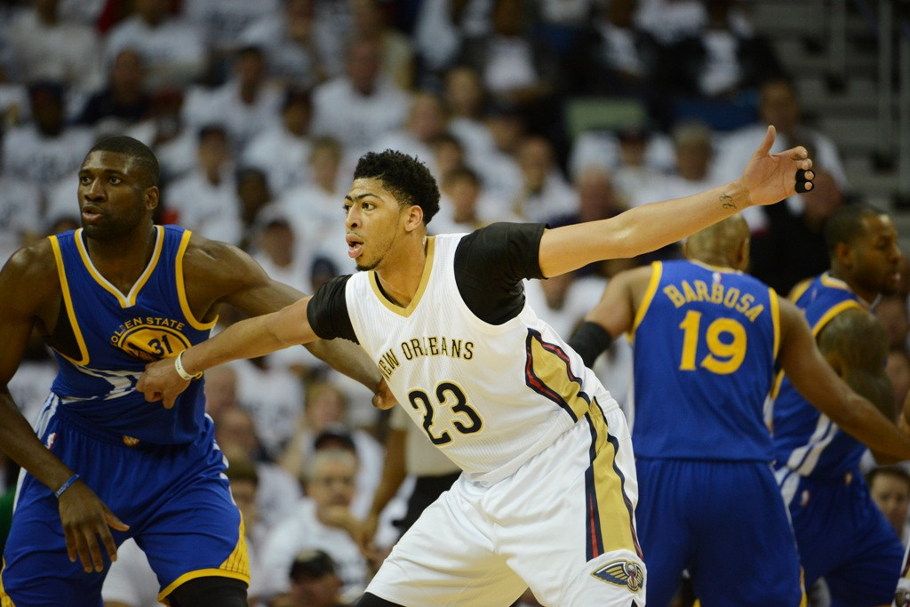 Anthony Davis mendapat kontrak fantastis dari New Orleans Pelicans (Noah Graham / NBAE / Getty Images / AFP)
