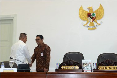 Menhan Audit Alutsista TNI