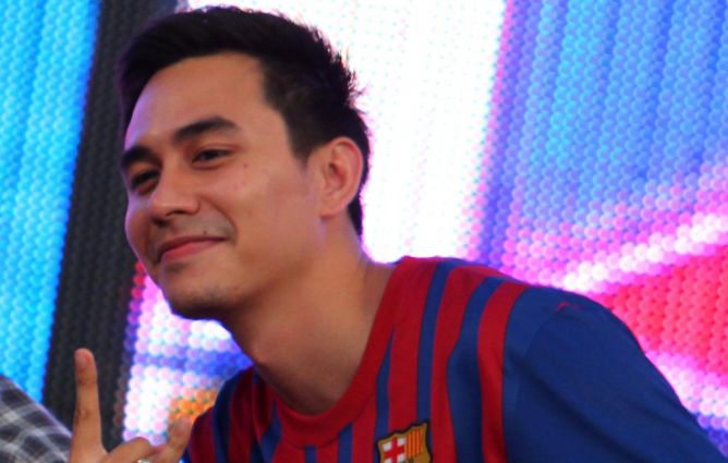 Darius Sinathrya Minta Masyarakat Membantu Mencari Pelaku Tabrak Lari di BSD 