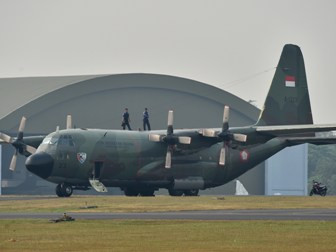 Tantowi: Landasan Udara Baru Harus Jauh dari Pemukiman Penduduk