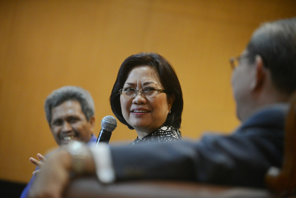 Pengamat politik LIPI Siti Zuhro (tengah). Foto: MI/Susanto.