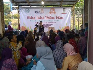 150 Warga Minoritas di Surabaya Terima Zakat dari Lazismu