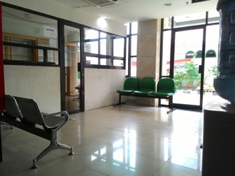 Persediaan Obat di RSU Mampang Pas-pasan