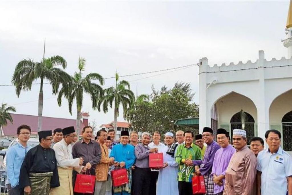 Umat Muslim dan Kristiani di Malaysia saling berbagi Ramadan. (Onislam)