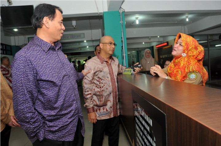 Wakil Ketua Komisi II Setuju UU MK Direvisi