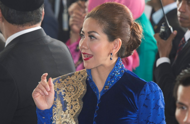 Pengalaman Venna Melinda Berpuasa di Rusia