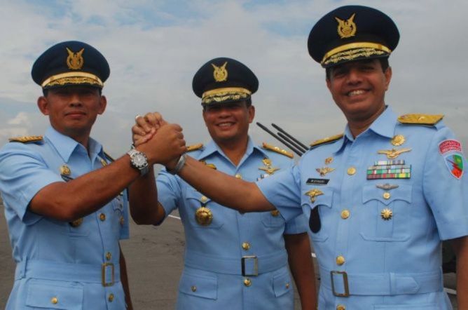 Marsekal Agus Supriatna (tengah). (Antara/Siswowidodo)