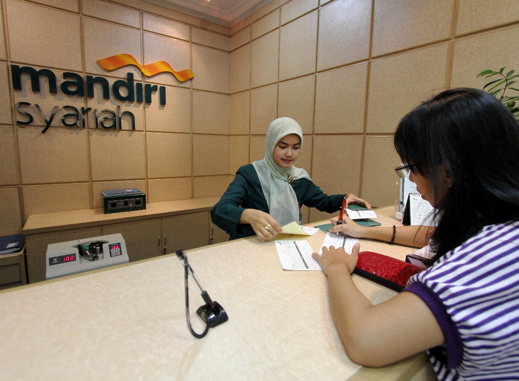 Bank Syariah Mandiri (MI/ANGGA YUNIAR)
