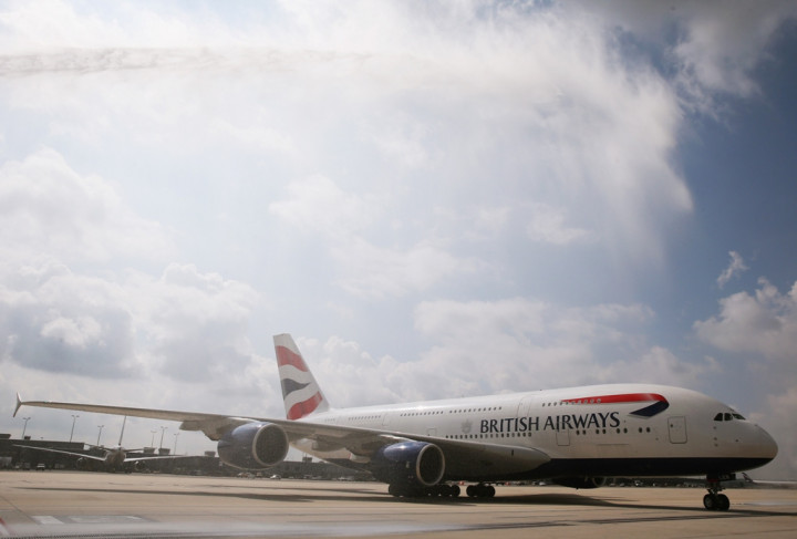 Pesawat British Airways Mendarat Darurat Akibat Kasus KDRT di Udara