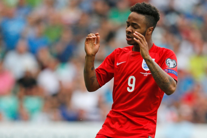 Gerrard Kecewa Berat dengan Sikap Sterling