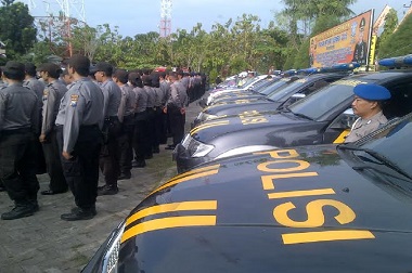 Bikin Pemudik Nyaman, Polres Sampang Sediakan Pijat Gratis