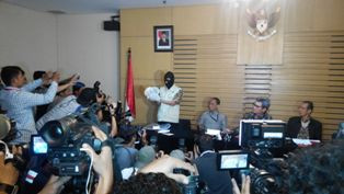 Pengacara yang Ditangkap Sewaan Pemprov Sumut, KPK Usut Sumber Uang Suap