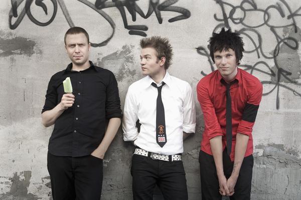 Deryck Whibley Pulih, Sum 41 Siap Rilis Album Anyar