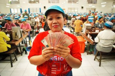 Kiat Cerdas Mengelola Uang THR