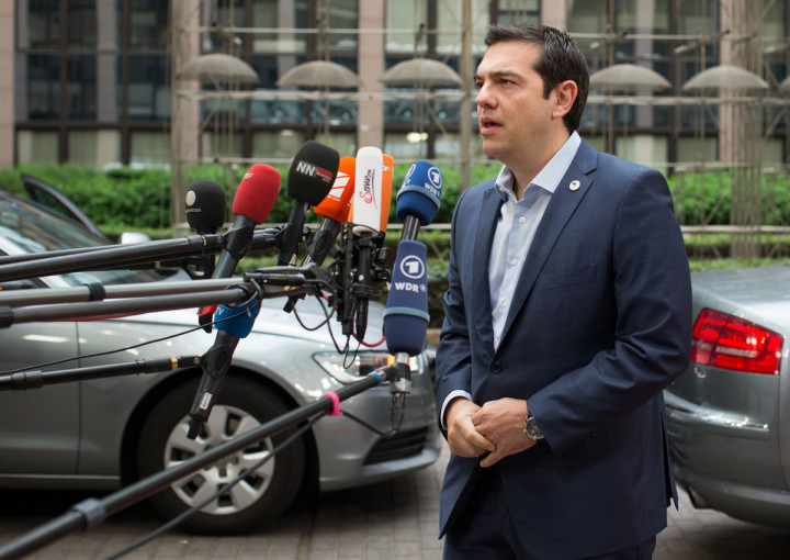 Dua Pilihan Tegas bagi Yunani