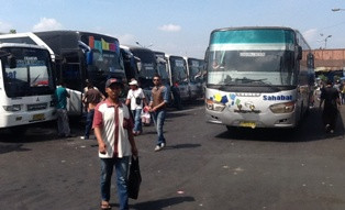 Pemudik Lokal Dominasi Terminal Cicaheum