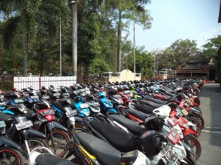 Biaya Sekolah Penyebab Turunnya Peserta Mudik Sepeda Motor