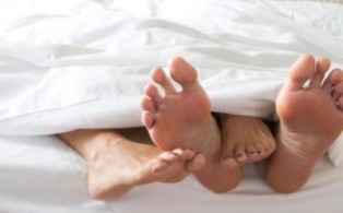 Bawa Masuk Lelaki Muda, Istri Polisi Digerebek