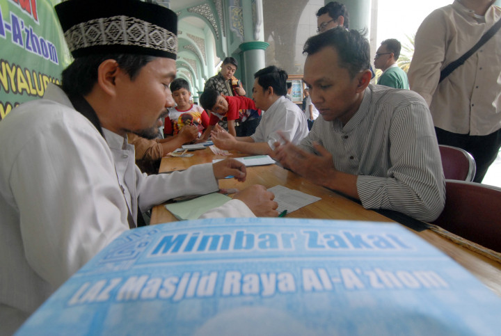  Konsultasi: Zakat Menggunakan Transaksi Elektronik