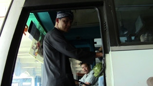 Gubernur Ganjar Siap 'Urus' Penyebab Kecelakaan Bus Rukun Sayur