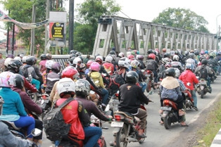 Rombongan Roda Dua Dominasi Jalanan Brebes