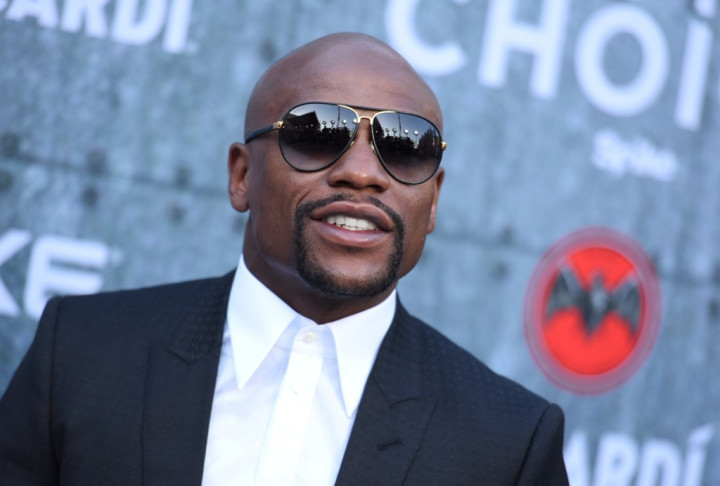 September, Mayweather Bakal Naik Ring Lagi?