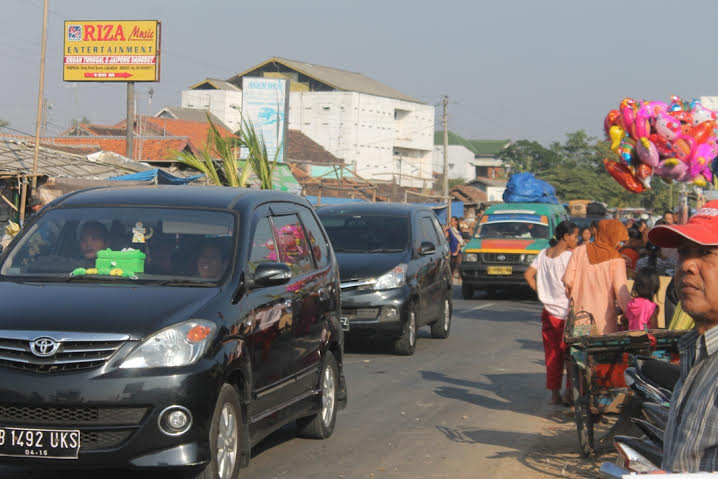Pagi Ini, Semua Jalur Mudik di Brebes Padat Merayap