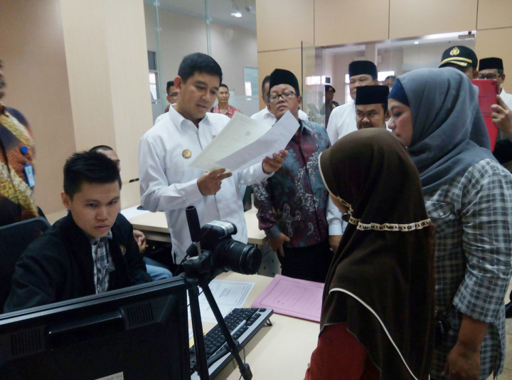 Wahai PNS, Ingat 22 Juli Anda Harus <i>Ngantor</i>