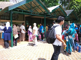 Libur Lebaran, Ragunan Digeruduk 10.000 Warga