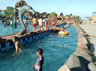 Kuningan Macet, Warga Cirebon Pilih Wisata Dalam Kota