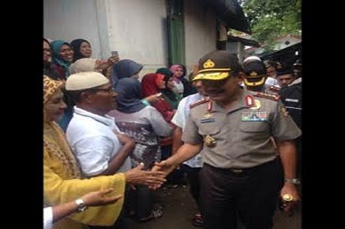 Kapolri Datangi Rumah Anggota Brimob Tewas dalam Bentrokan di Maluku