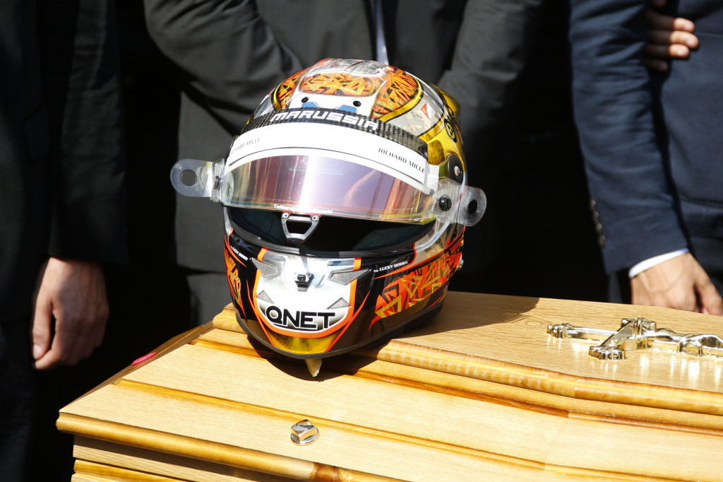 Pembalap F1 Jules Bianchi Dimakamkan