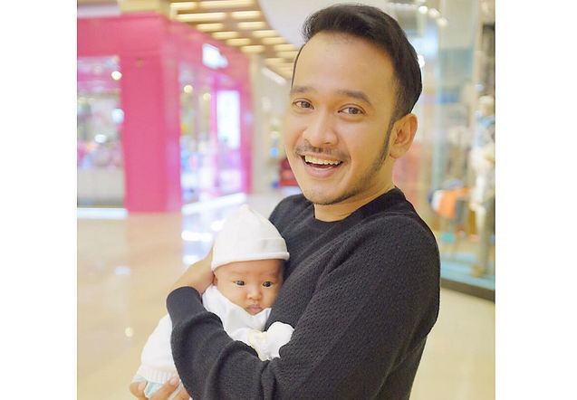 Ruben Onsu Tak Peduli Dicap Ayah <i>Lebay</i>