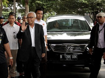 Kaligis Dituding Dua Kali Beri Uang ke Hakim PTUN Medan
