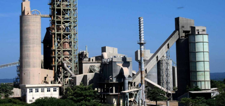 Presiden Tinjau Pabrik Semen Kupang