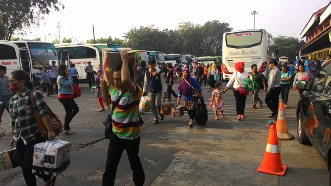 Hingga H+7 Lebaran 189,059 Penumpang Masuk Terminal Kampung Rambutan 