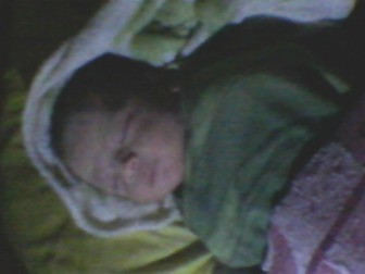 Bayi Laki-laki Ditemukan Warga di Tengah Sawah 