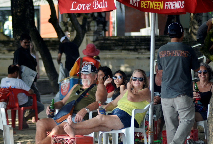 Percuma Bebas Visa, Tapi Turis tak Belanja