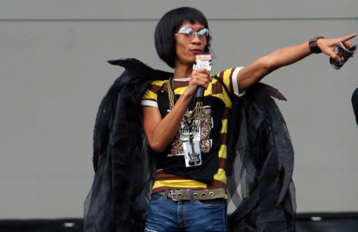 Aming Tutup Mulut Soal Kehadirannya di Parade Gay